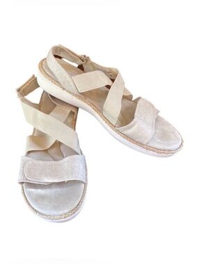 Grasshoppers Leah Metallic Linen Gold 6 Costal Chic Criss Cross Elastic Sandals